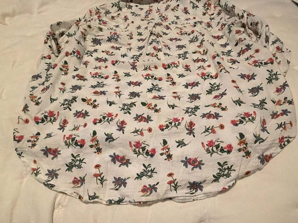 Lucky Brand Women's White Floral Print Long Sleeve Button-Down Shirt - Picture 10 of 14